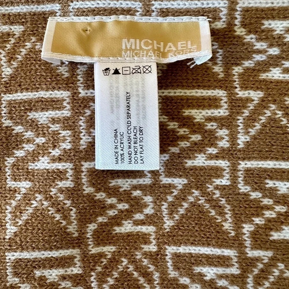 *MICHAEL KORS* Brown x White Knitted Fashion Logo Scarf